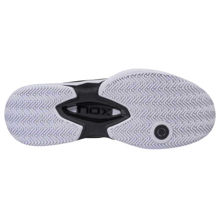 TENIS NOX AT10 LUX NEGRO/BLANCO